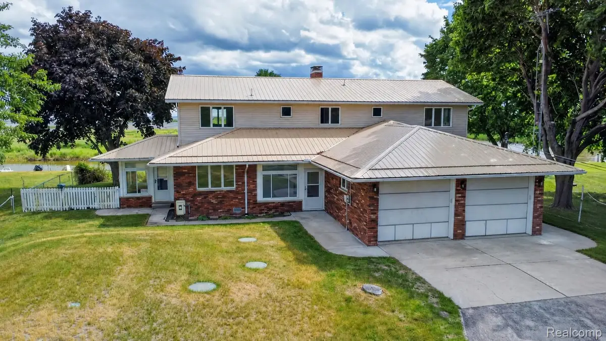 2216 E Bay Ridge Drive, Au Gres, MI 48703 - #1