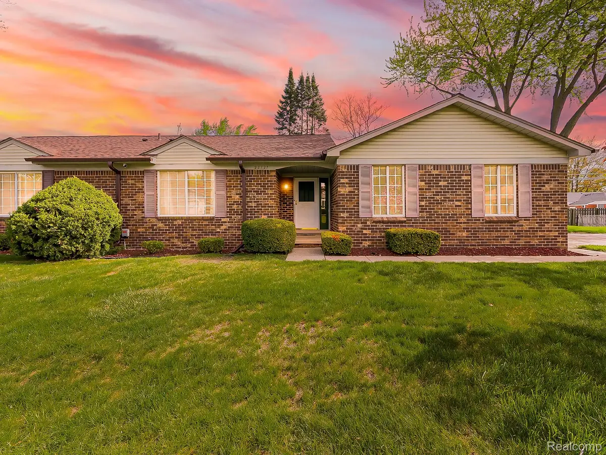 22727 Shoreview Court, Saint Clair Shores, MI 48082 - #1
