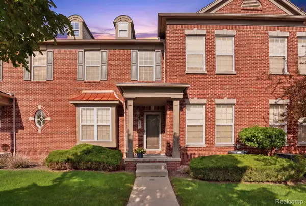 2240 Paddock Lane, Canton, MI 48188