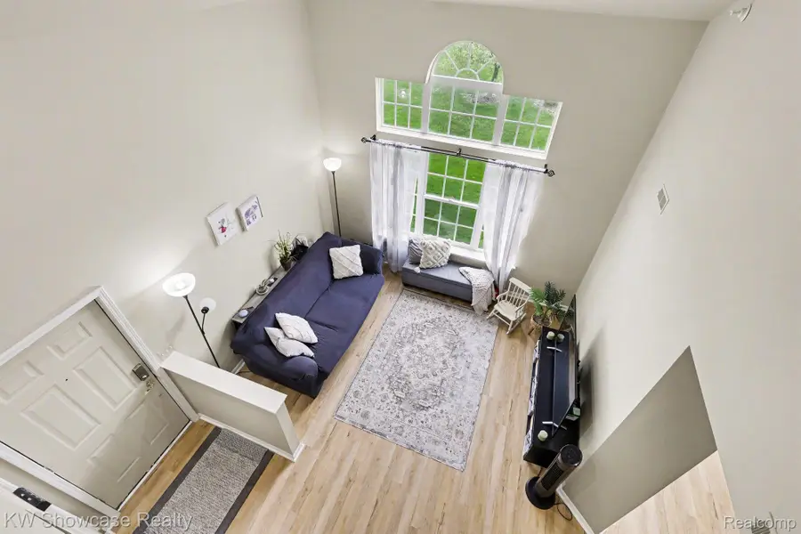 9519 Lakeside Drive #91, Ypsilanti, MI 48197 - #3