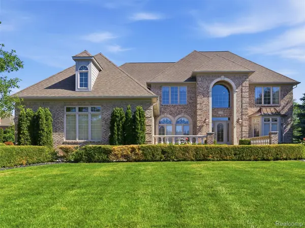 54150 Queensborough Drive, ShelbyTwp, MI 48315
