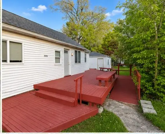 19394 Seminole, Redford, MI 48240 - #2