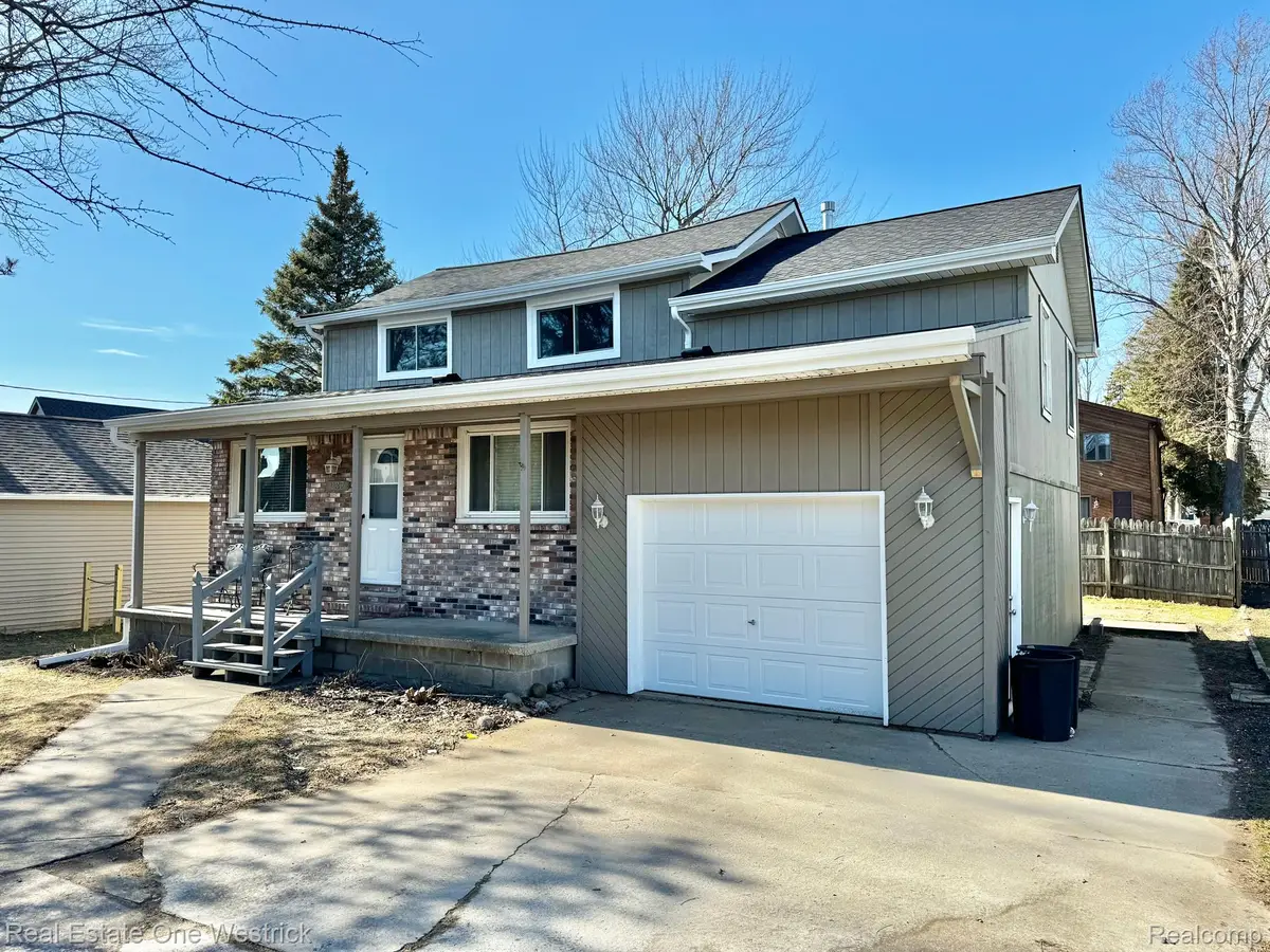 432 Edgewater Drive, Algonac, MI 48001 - #1