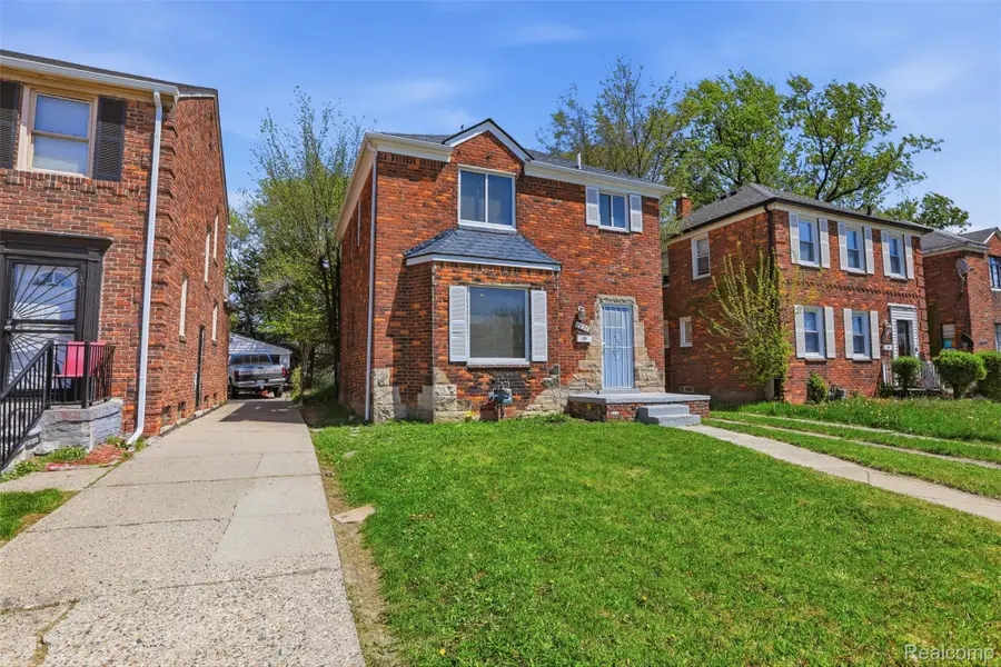 9236 Manistique Street, Detroit, MI 48224 - #2