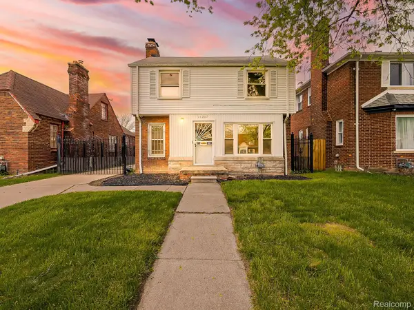 16207 Harlow Street, Detroit, MI 48235