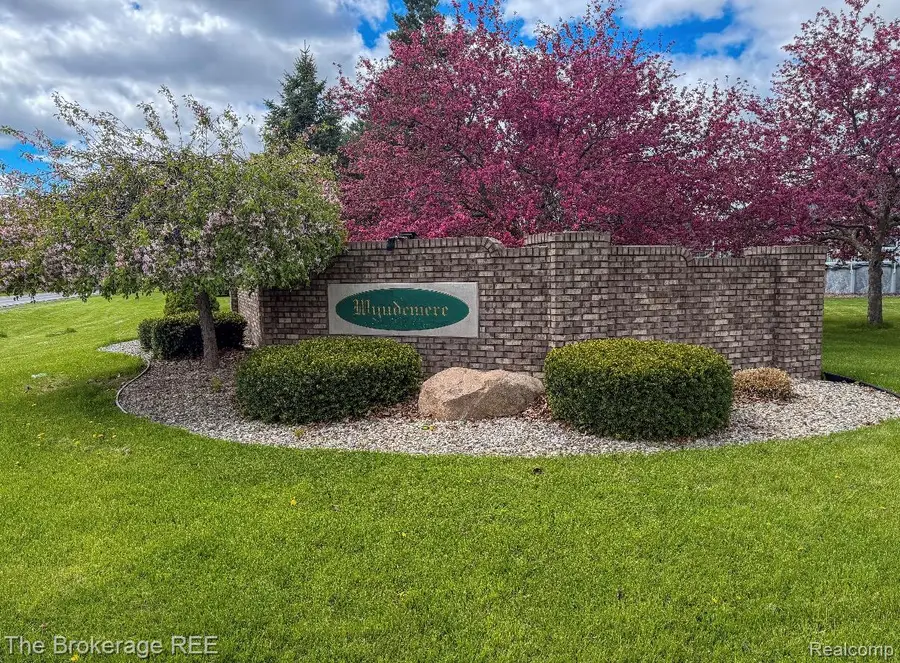 6318 Victoria Lane, Mundy, MI 48473 - #2