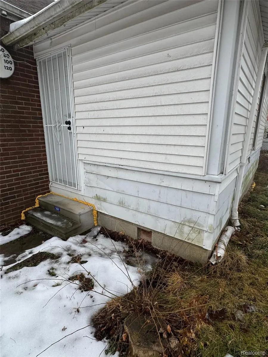 11845 Laing Street, Detroit, MI 48224 - #3