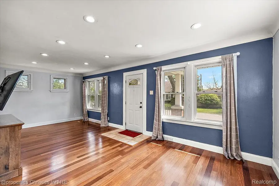 30475 Brentwood Street, Southfield, MI 48076 - #3