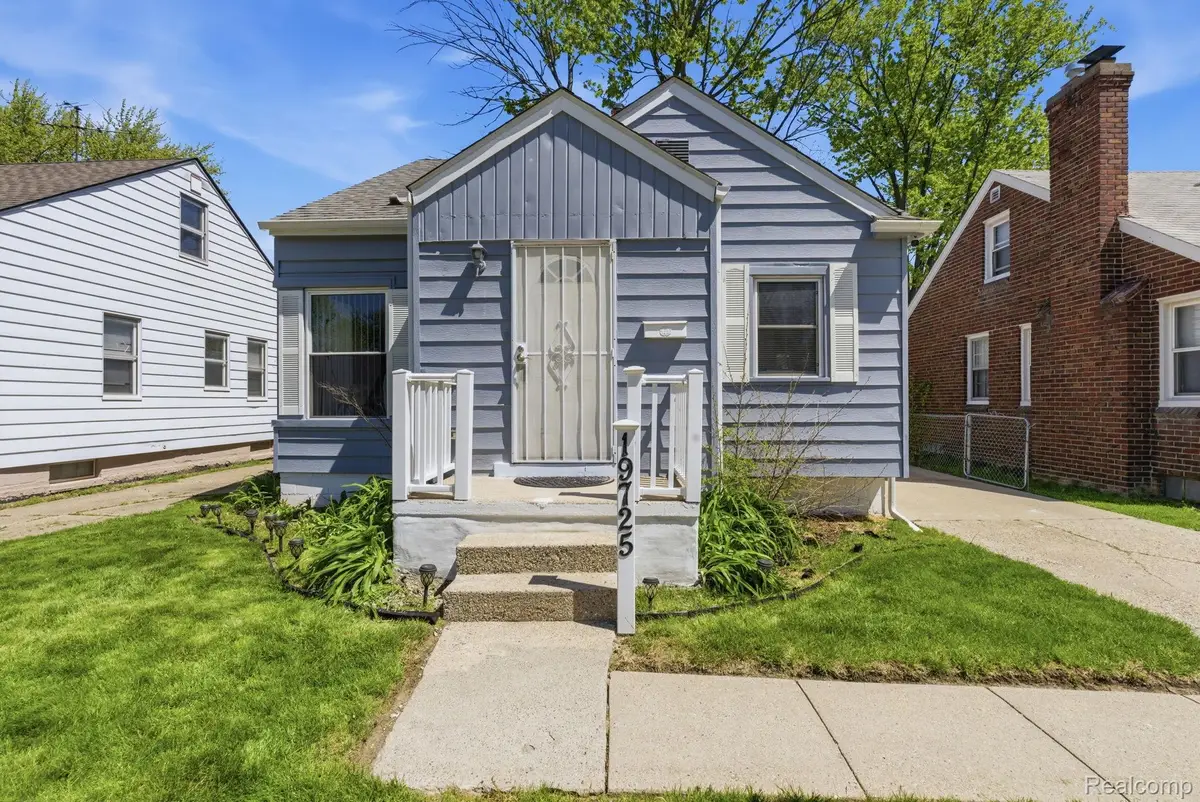 19725 Kingsville Street, Harper Woods, MI 48225 - #1