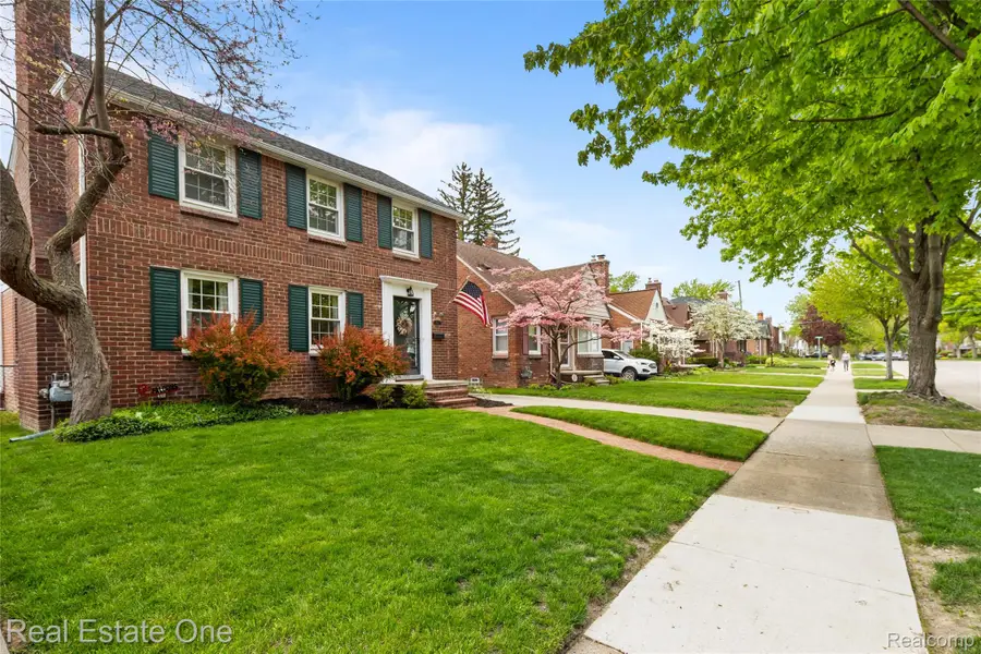717 N Elizabeth Street, Dearborn, MI 48128 - #3