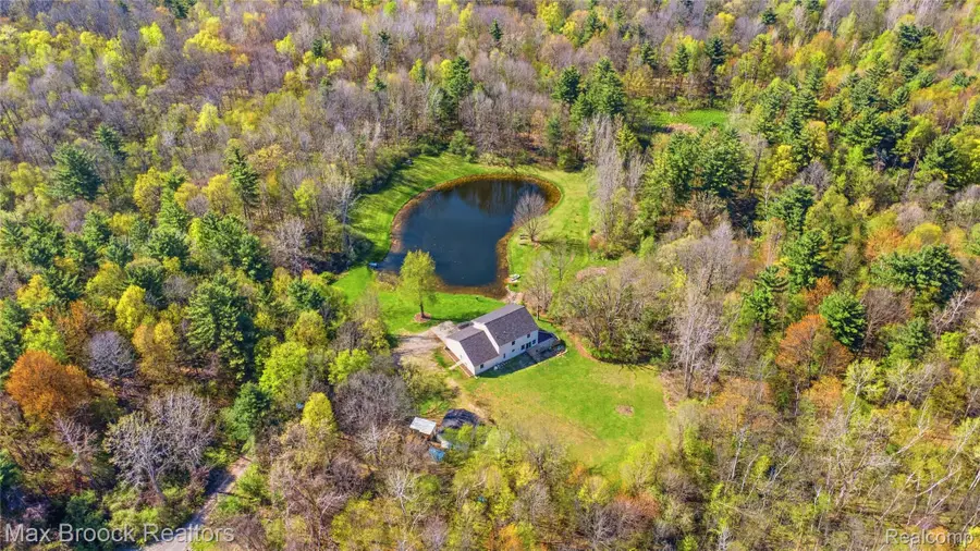 3295 Burning Tree Lane, Attica, MI 48412 - #2