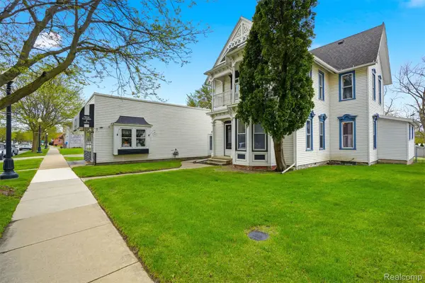 26249 E Huron River Drive, FlatRock, MI 48134