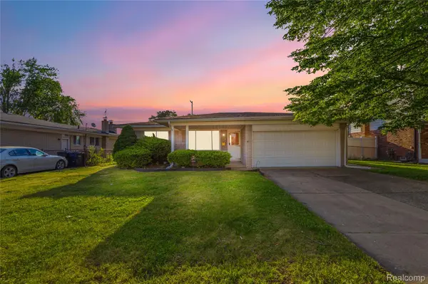 35074 Lana Lane, SterlingHeights, MI 48312