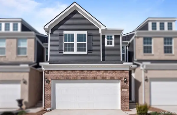 4034 Nottingham Circle, Clarkston, MI 48346