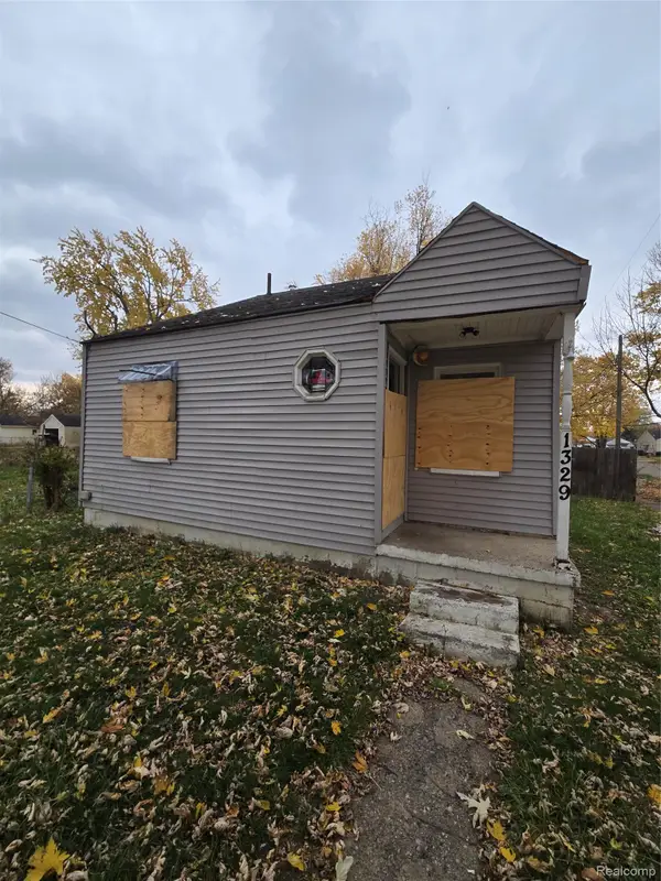 1329 Lincoln Avenue, Flint, MI 48507