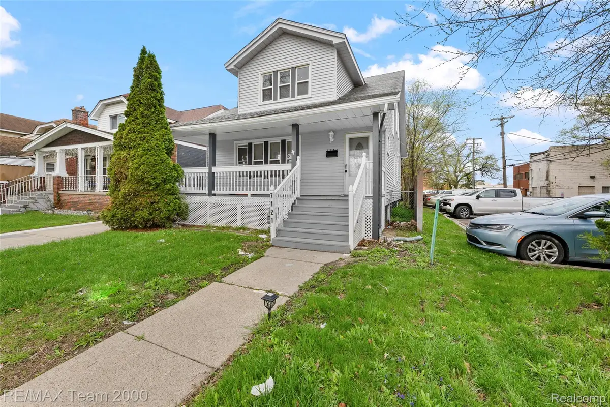 7121 Pinehurst Street, Dearborn, MI 48126 - #1