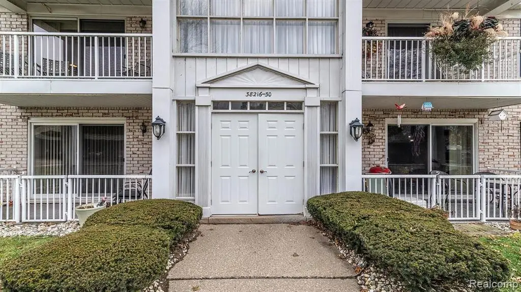 38226 Ann Arbor Trail, Livonia, MI 48150 - #1