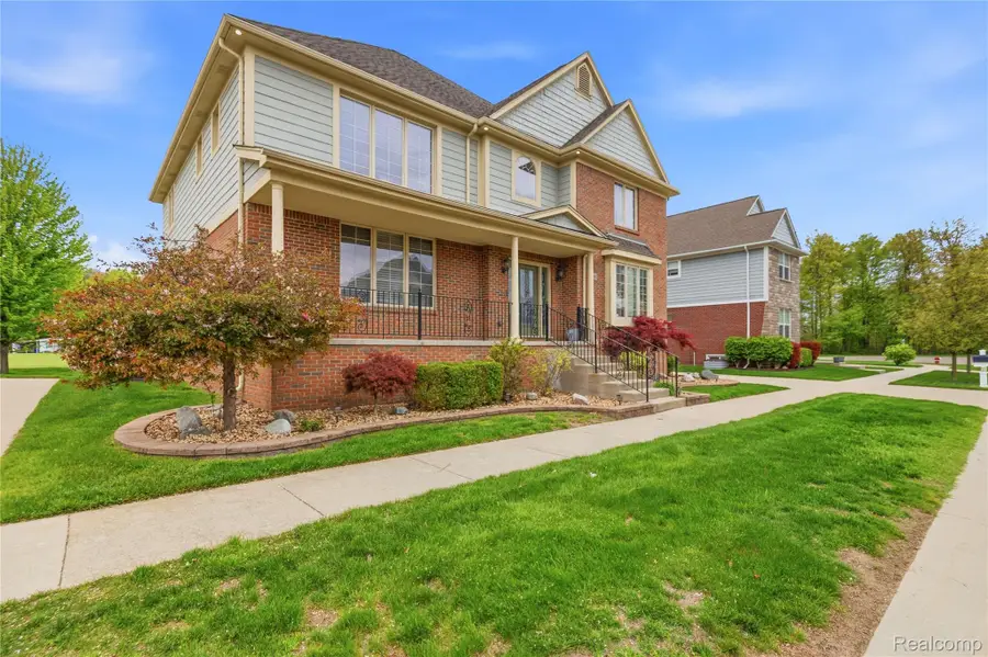 49783 Golden Park Drive, Utica, MI 48315 - #3
