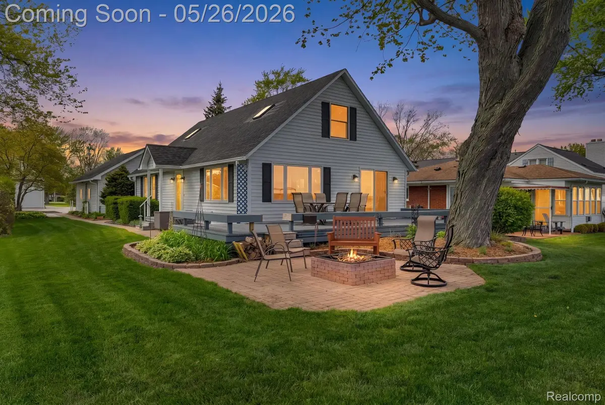 5441 Pointe Drive, East China, MI 48054 - #1