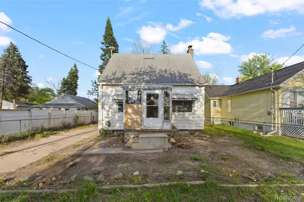 3713 Lowcroft Avenue, Lansing, MI 48910