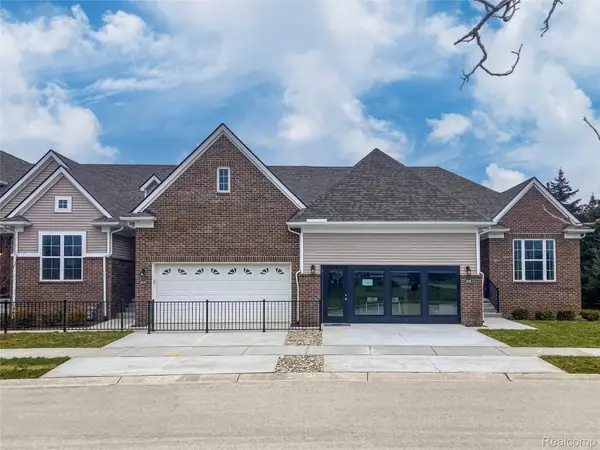 9920 Crossview Trail #189, Howell, MI 48855