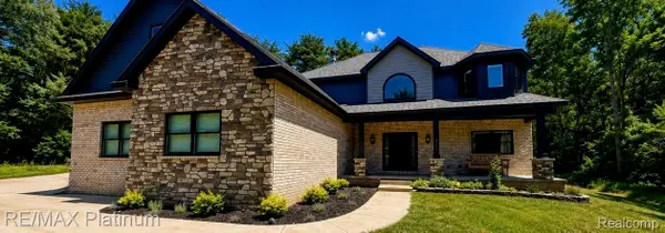 3705 High Hillcrest Drive, Howell, MI 48843