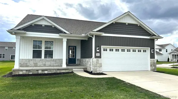 2014 Shale, Howell, MI 48843
