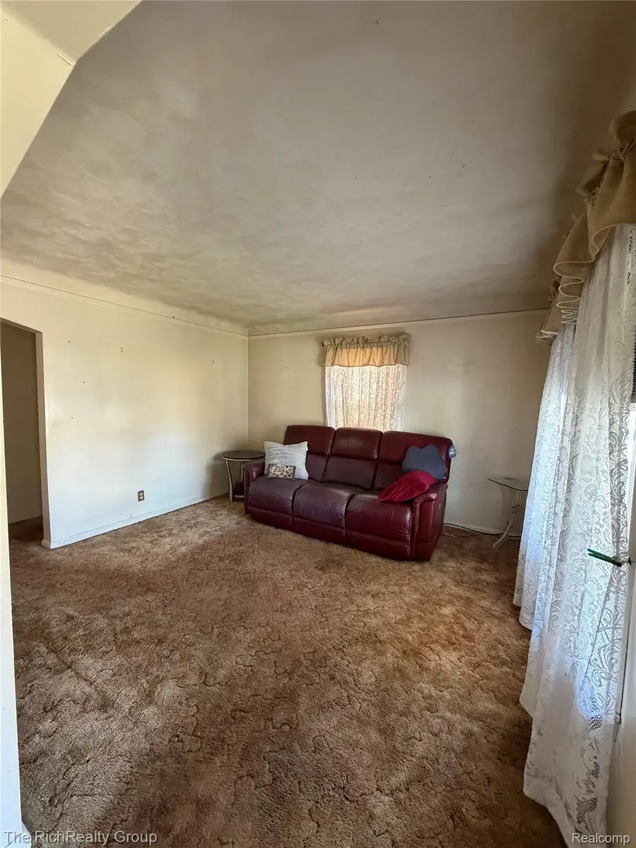 18039 Wood Street, Melvindale, MI 48122 - #3