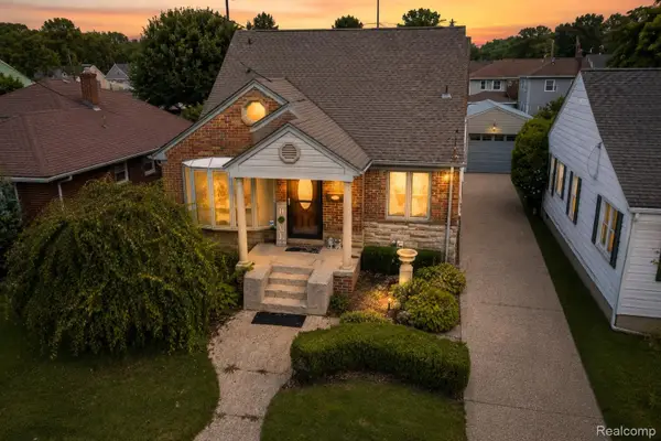 22501 Maple Street, StClairShores, MI 48081