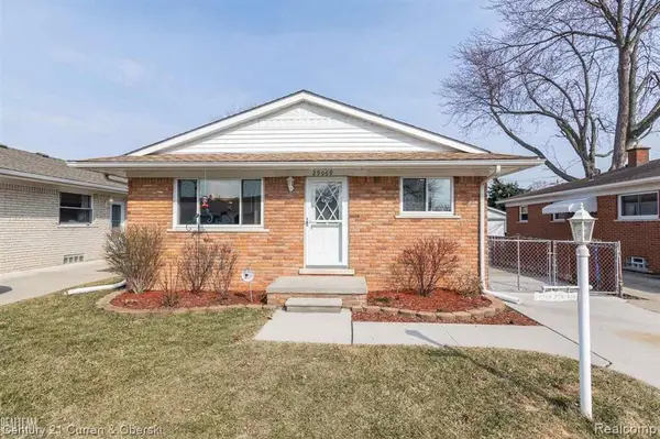 29069 Denison Street, Rockwood, MI 48173