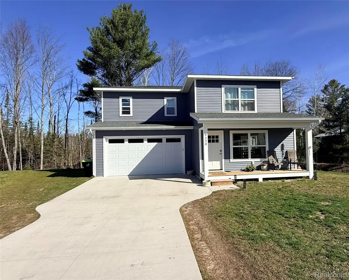 9220 S Flaska Drive, Cedar, MI 49621 - #1