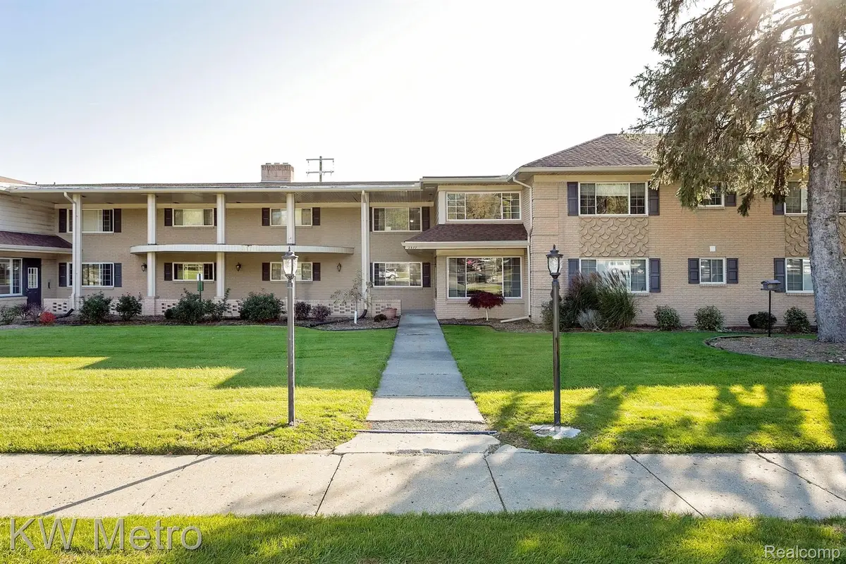 2377 Walton Boulevard #11, Rochester Hills, MI 48309 - #1