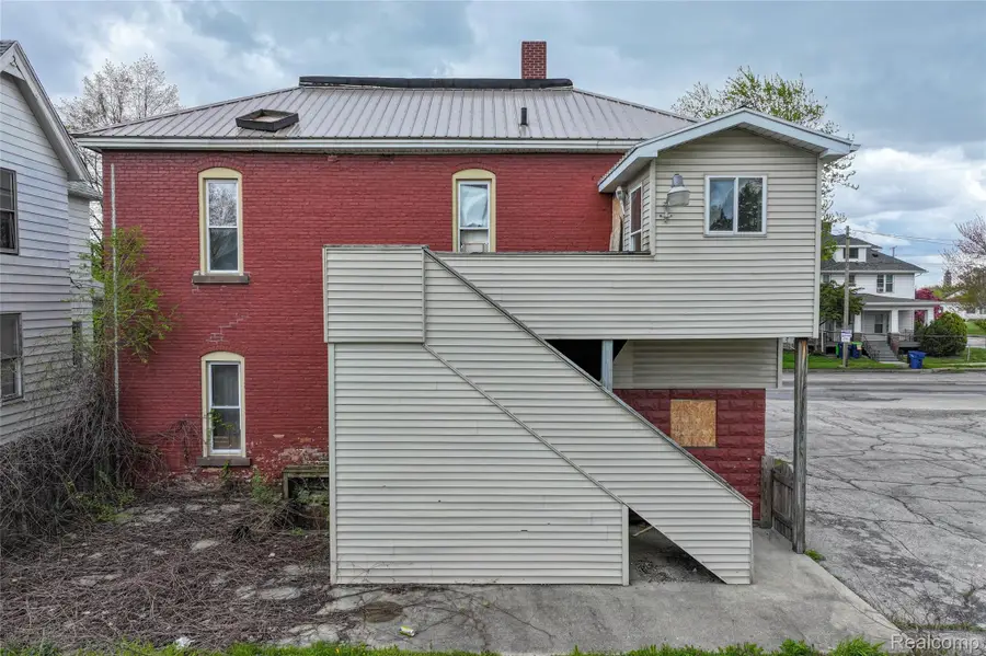 310 S Henry Street, Bay City, MI 48706 - #3