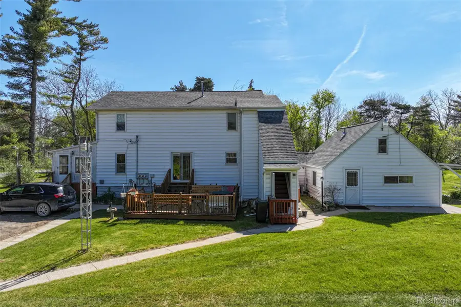 11472 E Lippincott Boulevard, Davison, MI 48423 - #2