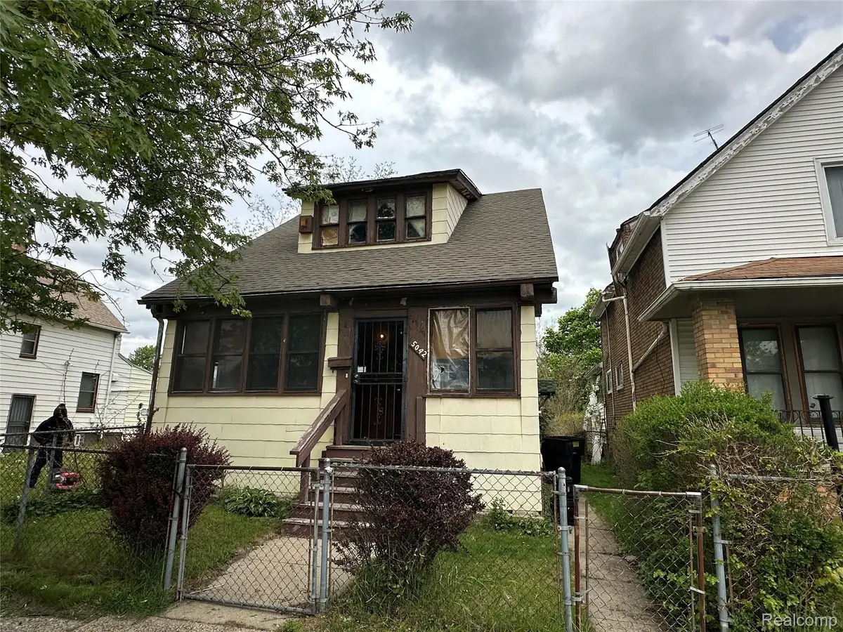 5042 Pennsylvania Street, Detroit, MI 48213 - #1
