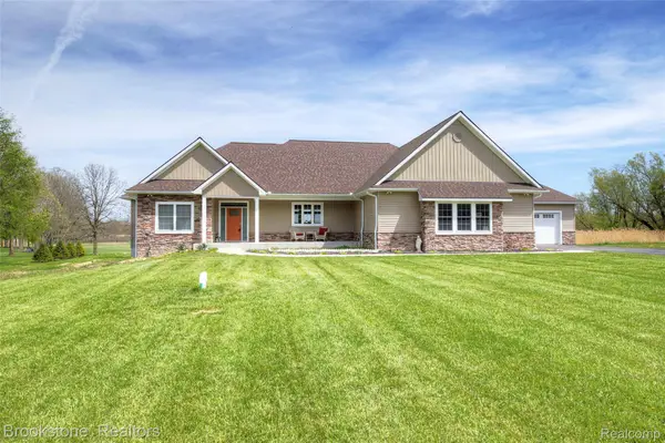 1266 Christine Drive, Lapeer, MI 48446