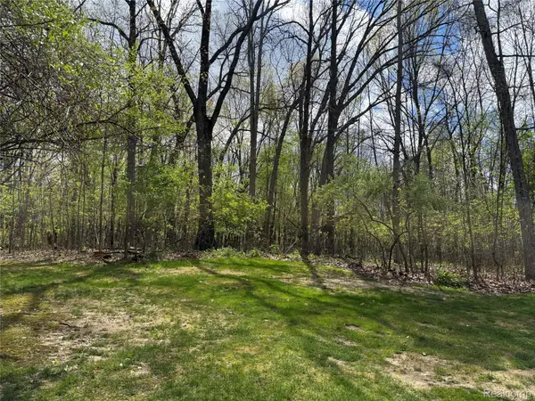 Lot 25 Hidden Ridge Trail, Fenton, MI 48430