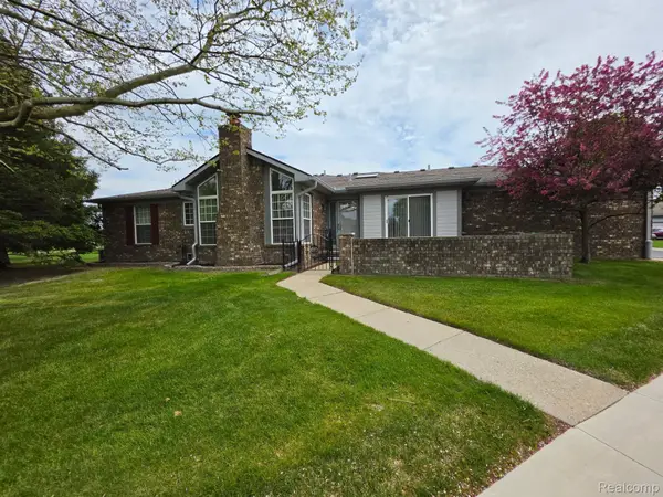 48484 Savoy Court, Utica, MI 48315
