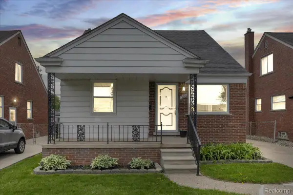 15621 Hanfor Avenue, AllenPark, MI 48101