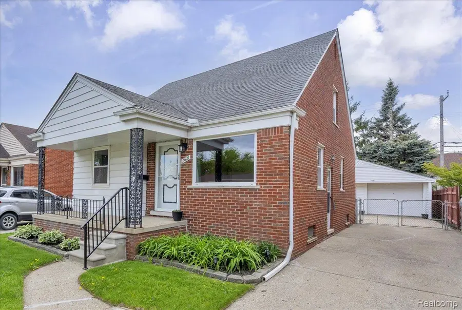 15621 Hanfor Avenue, Allen Park, MI 48101 - #3