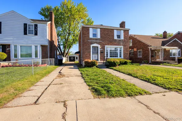 13821 Fairmount Drive, Detroit, MI 48205