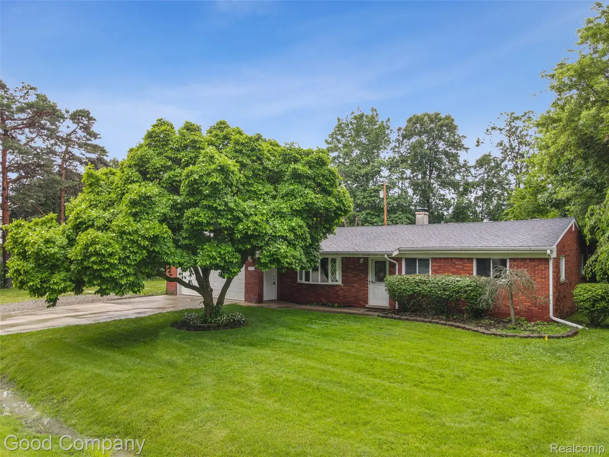 48703 W Ranch Drive, Chesterfield, MI 48051 - #1