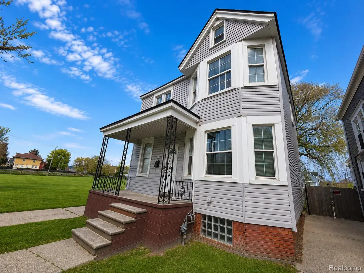 3439 Cadillac Boulevard, Detroit, MI 48214 - #1