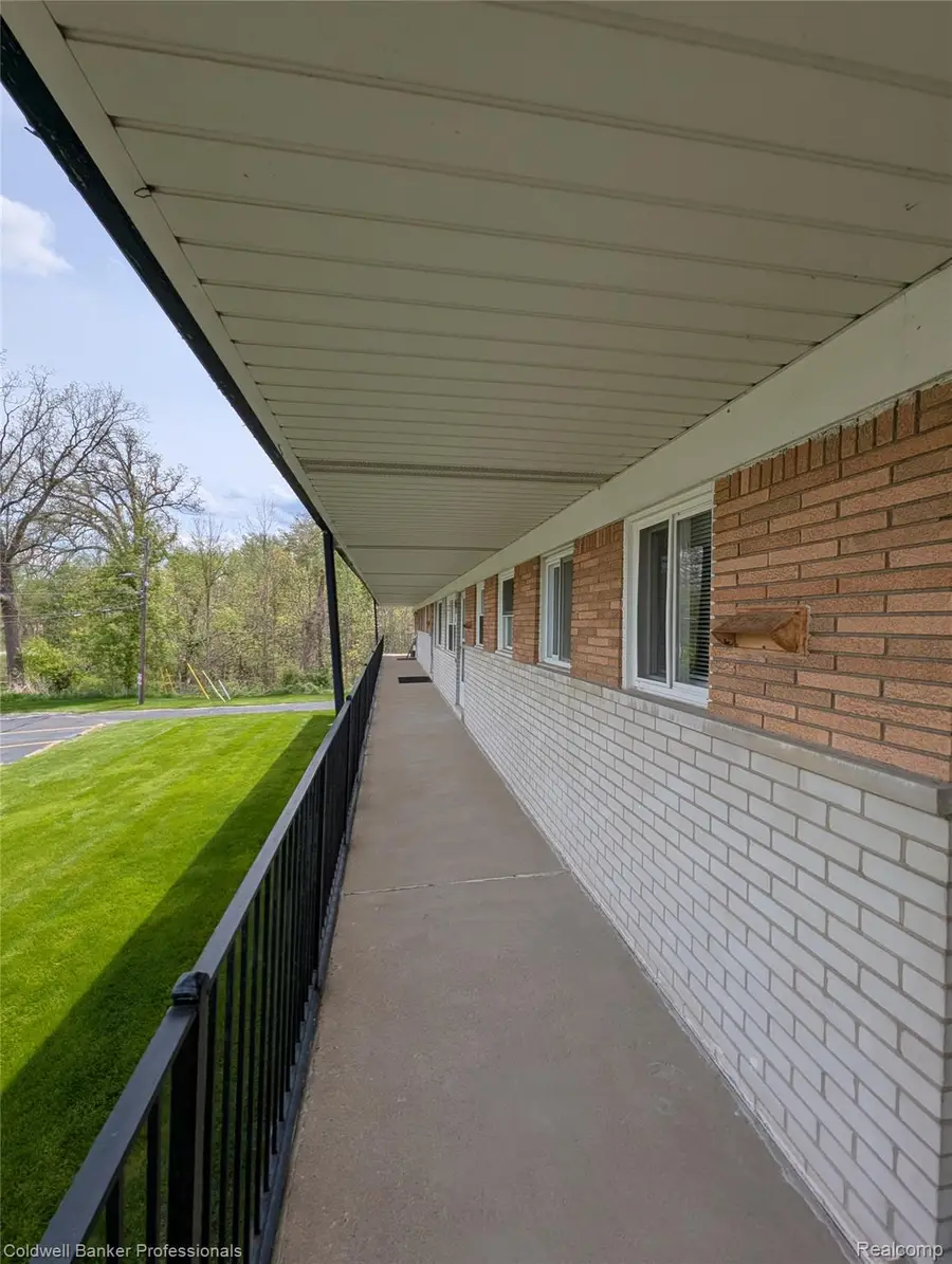 26945 Milford #8, Lyon, MI 48178 - #2