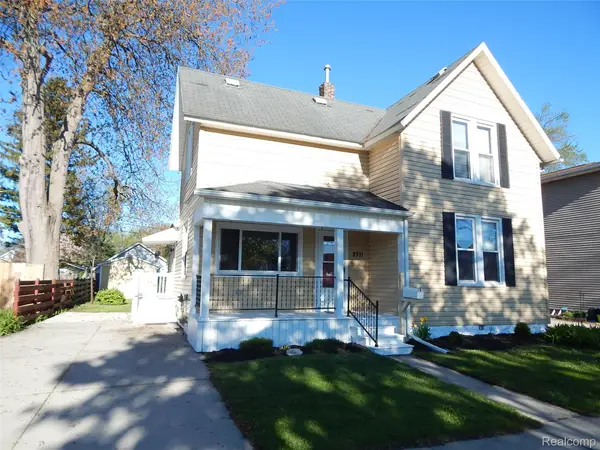 2711 Cherry Street, PortHuron, MI 48060