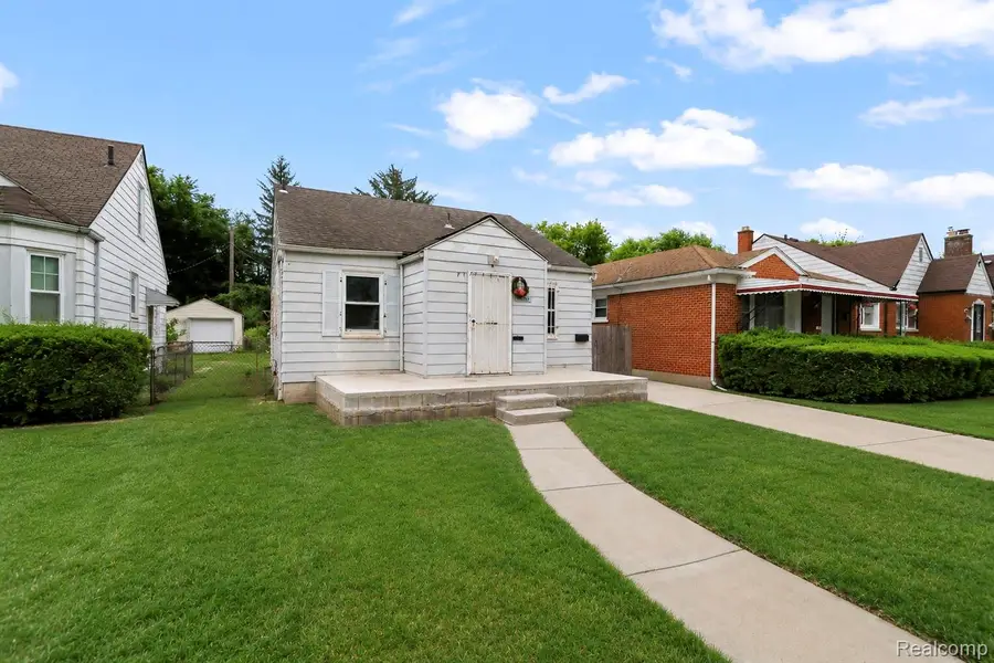 6800 Longacre Street, Detroit, MI 48228 - #2