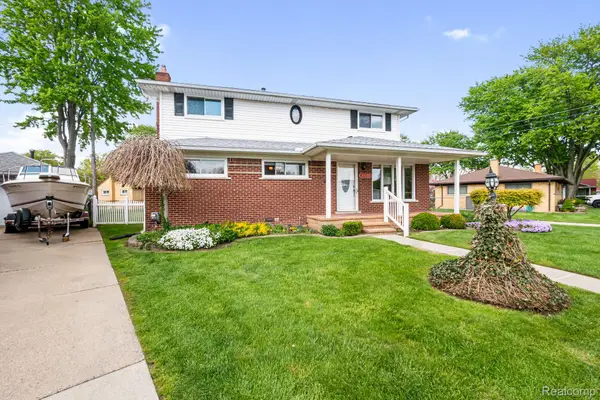 21223 Briar Court, StClairShores, MI 48081