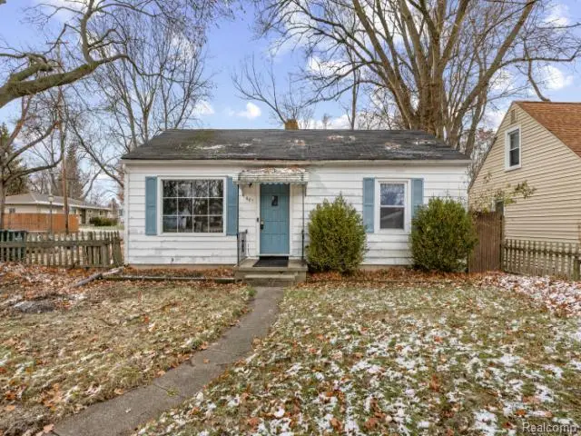 601 Jessop Avenue, Lansing, MI 48910 - #1