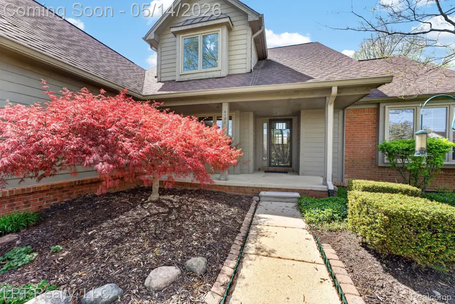 4108 Villager Drive, Orion, MI 48359 - #2