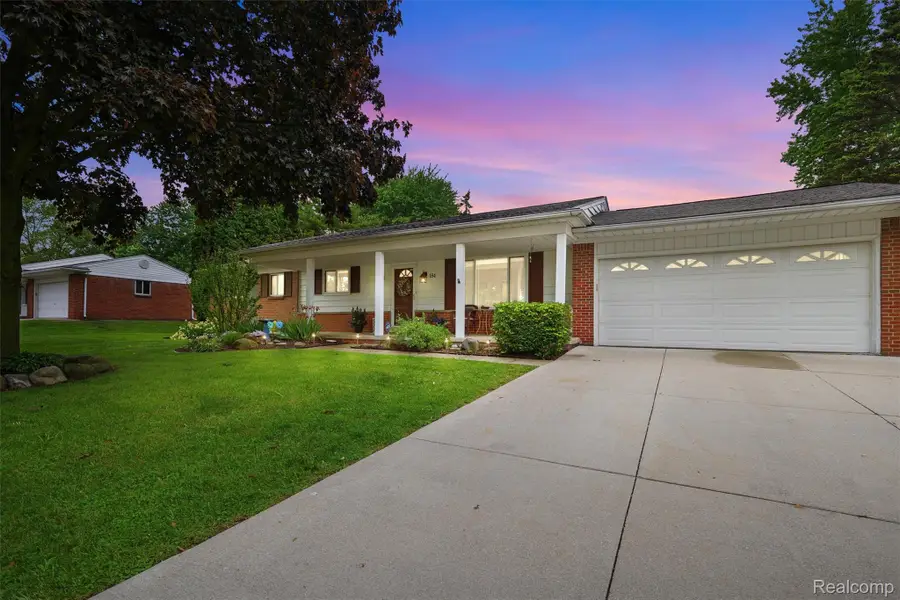 184 Carter Drive, Troy, MI 48098 - #3